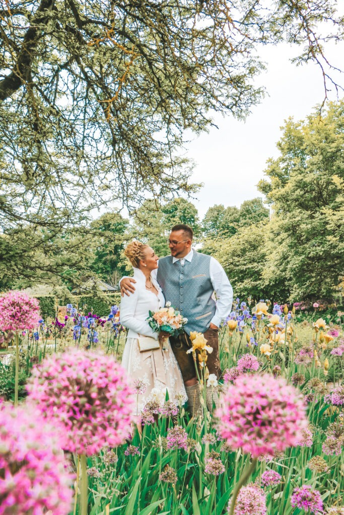 Mr. & Mrs. Heilig Hochzeitsbild