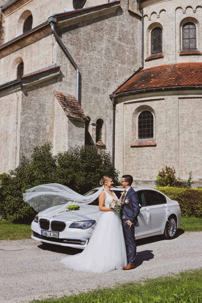 Hochzeitsreportage - Brautpaar, Gäste, Kirche, Eventlocation, Schlossgarten