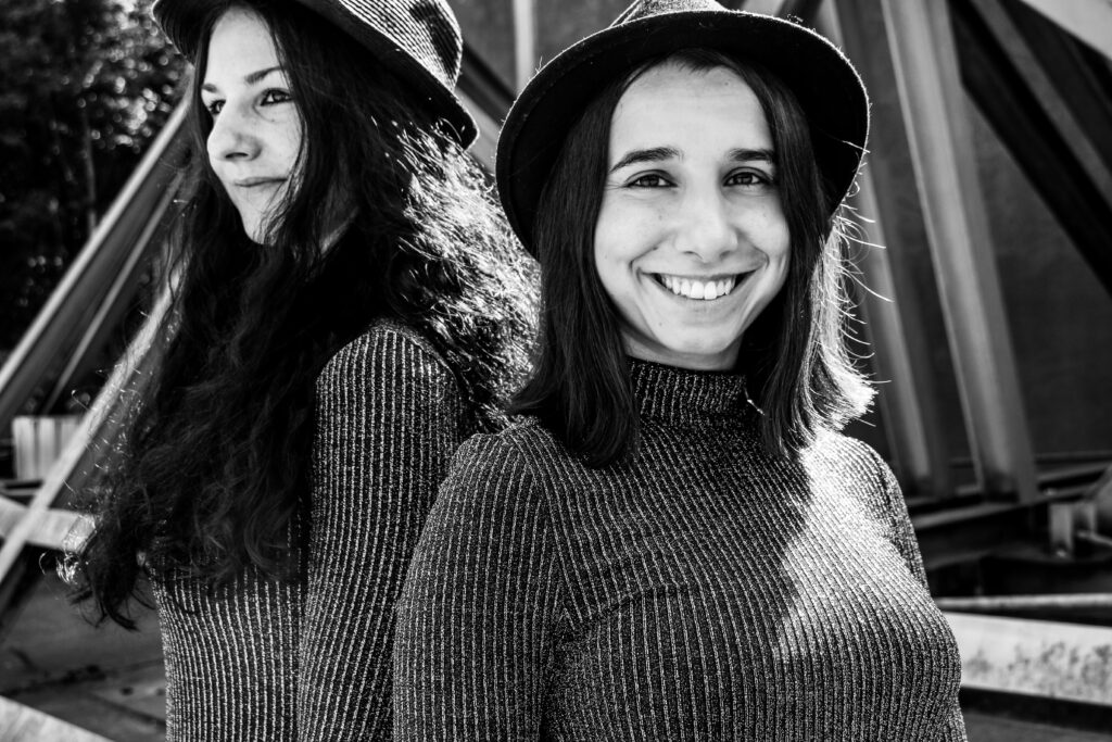 Freundinnen - Sport Reportage - Kampfsport