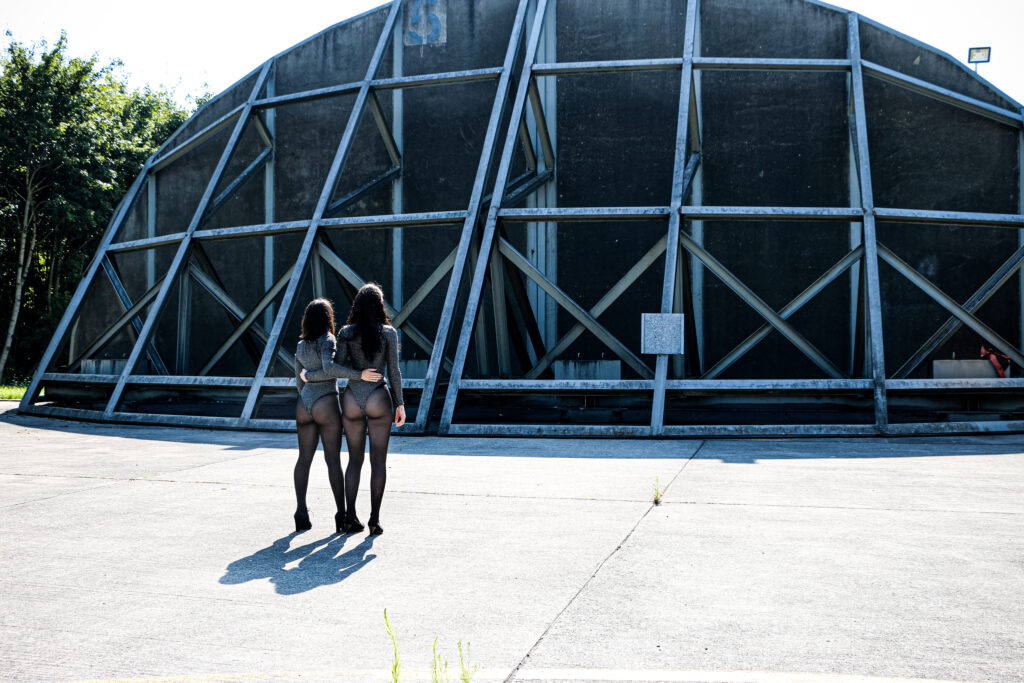 Freundinnen - Sport Reportage - Kampfsport