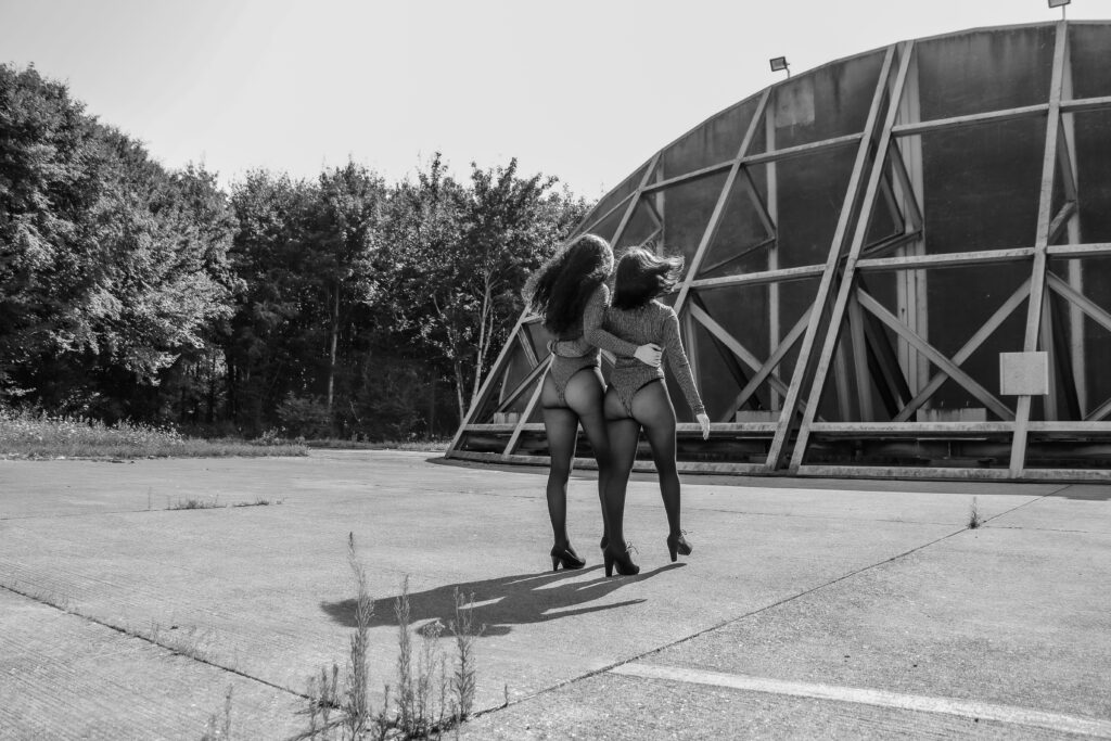 Freundinnen - Sport Reportage - Kampfsport