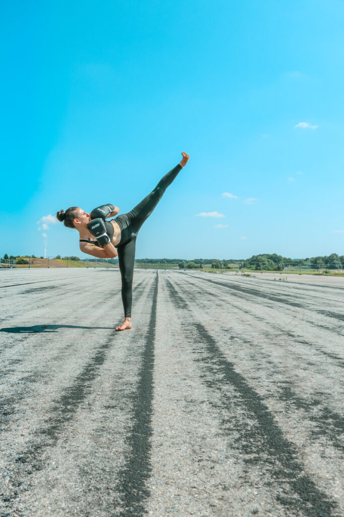 Freundinnen - Sport Reportage - Kampfsport