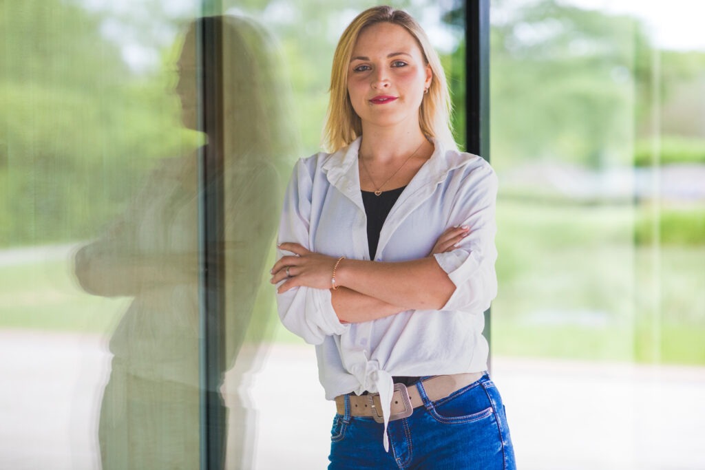 Business Bilder Janine - Portrait & Ganzkörper