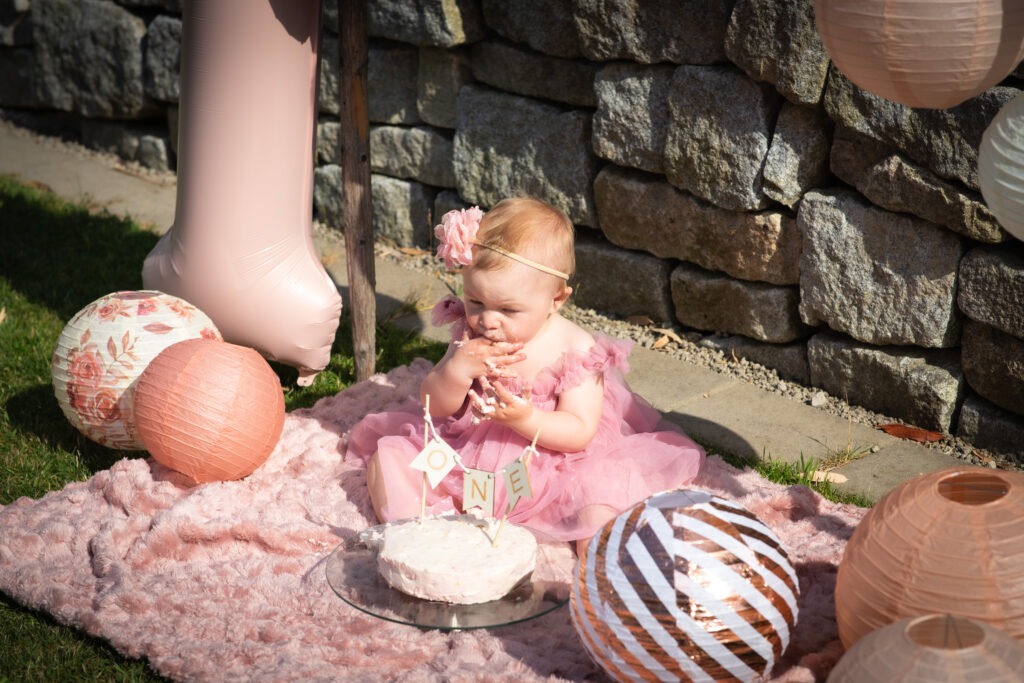 Cake Smash Reportage - Pink little Girl
