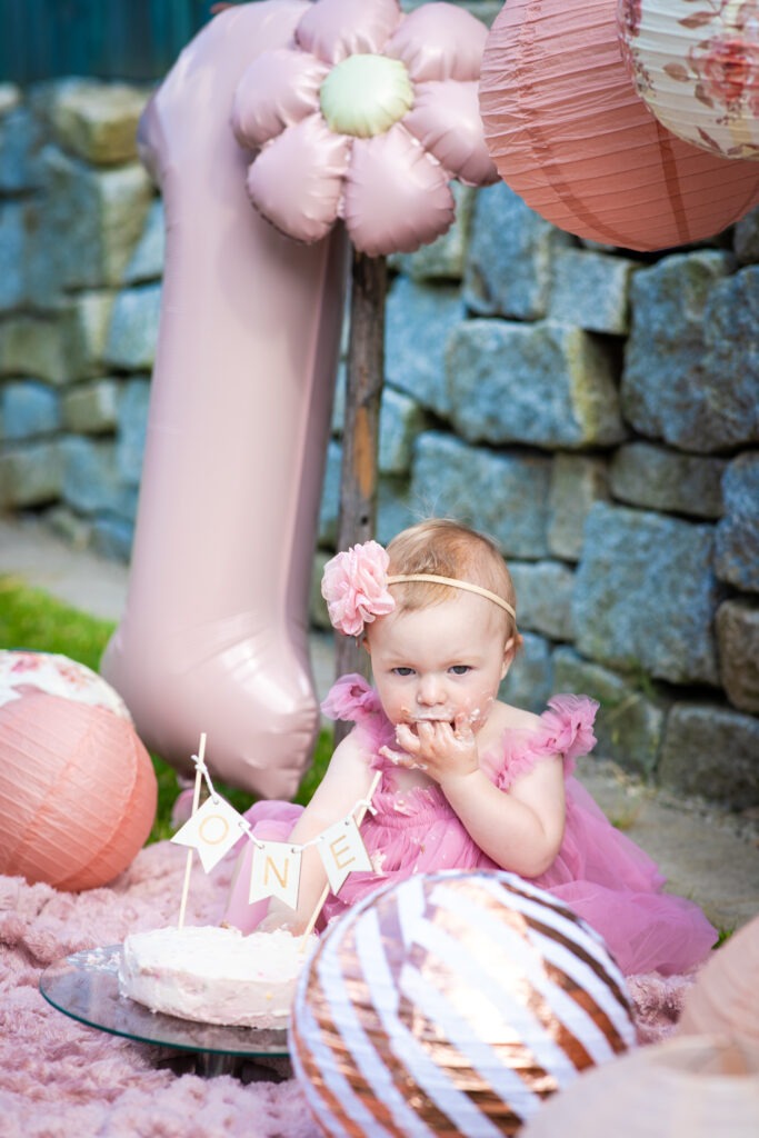 Cake Smash Reportage - Pink little Girl